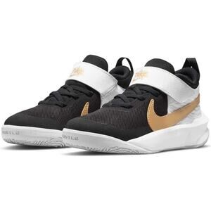 NWT Nike unisex Team Hustle D 10 Basketball Sneaker,Black/Gold/White-Size 5.5